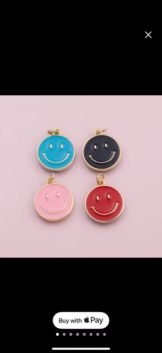 Smiley charm 18k Gold Filled
