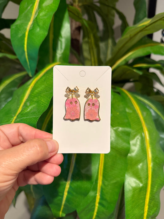 Vintage Floral Ghosts with Gold Bow Topper